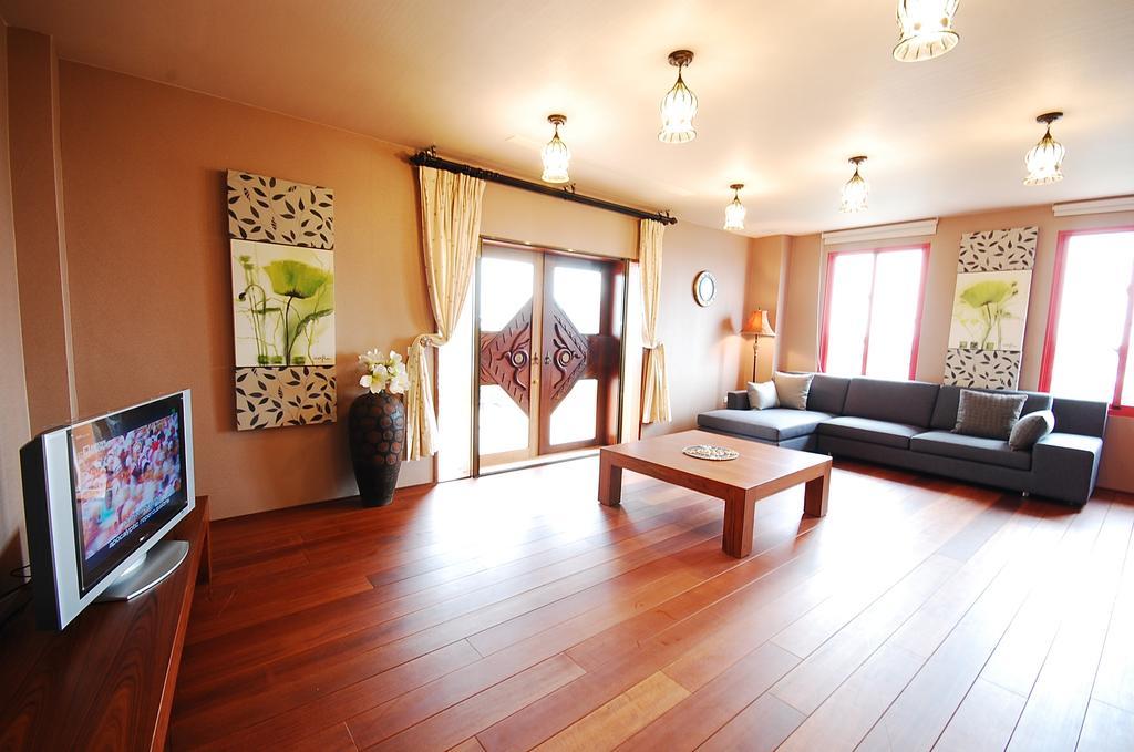 March 3 B&B Yilan Лодун Экстерьер фото