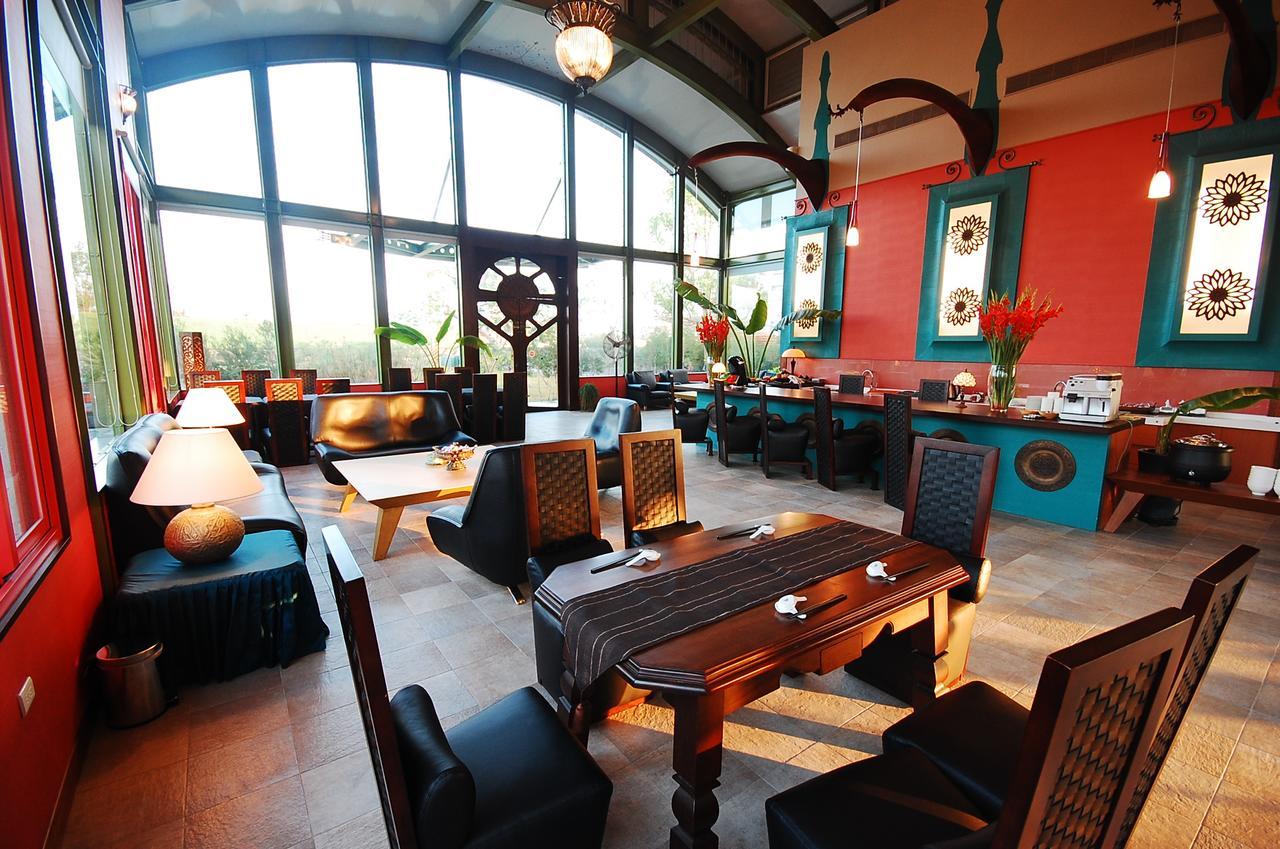 March 3 B&B Yilan Лодун Экстерьер фото